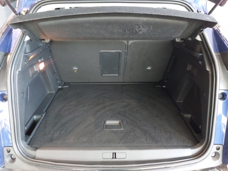 Used Peugeot 3008 2018 for sale - 76629260: Photo 8