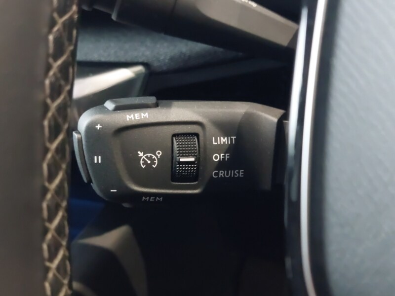 Used Peugeot 3008 2021 for sale - 77503460: Photo 17