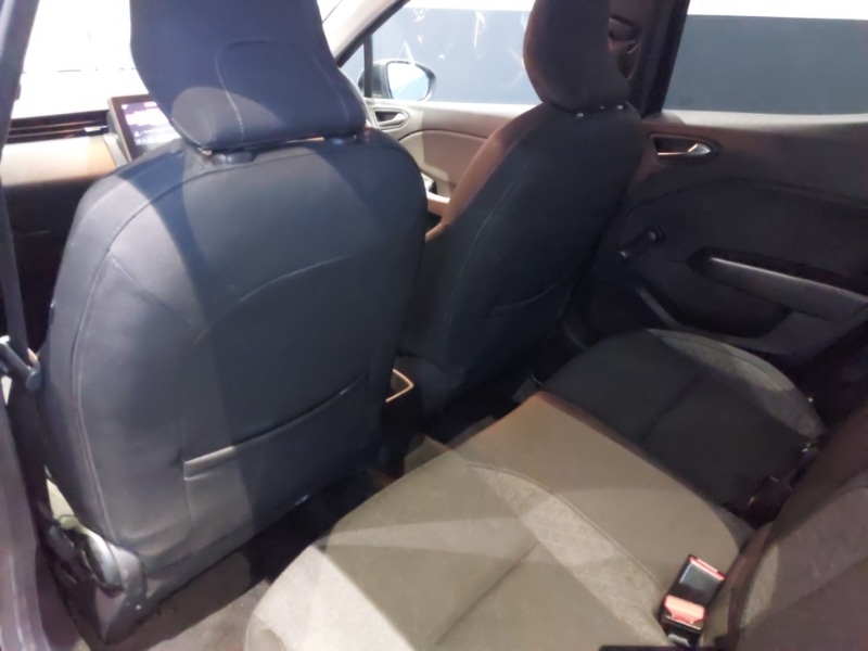 Used Renault Clio 2020 for sale - 77433216: Photo 6