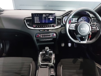 Used Kia XCeed 2024 for sale - 79573703: Photo