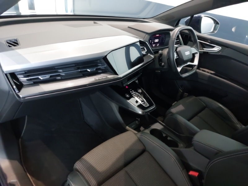 Used Audi Q4 e-tron 2021 for sale - 77832355: Photo 5