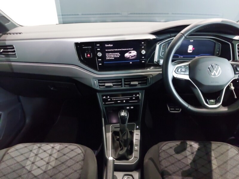 Used Volkswagen Polo 2024 for sale - 76804564: Photo 2