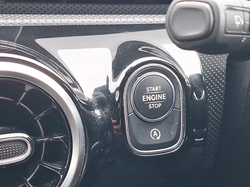 Used Mercedes-Benz A-Class 2019 for sale - 76911732: Photo 16