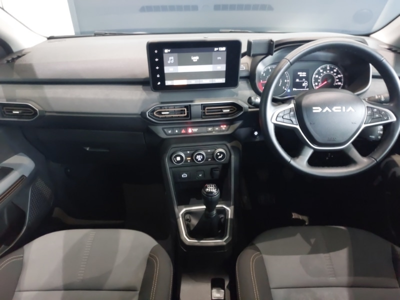 Used Dacia Sandero Stepway 2024 for sale - 76880518: Photo 2