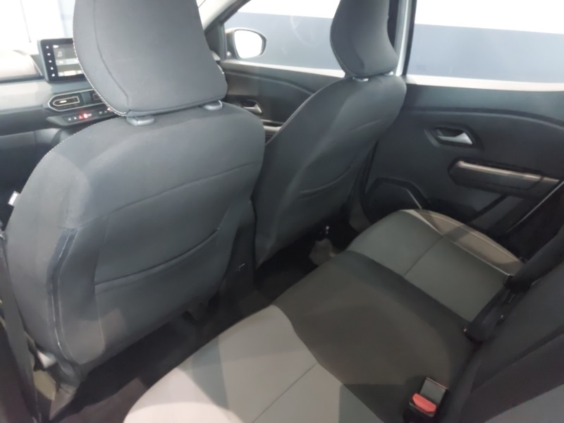 Used Dacia Sandero Stepway 2024 for sale - 76880518: Photo 6