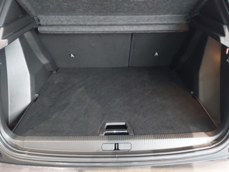 Used Peugeot 2008 2021 for sale - 77694863: Photo 8