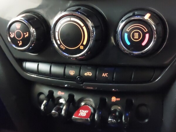Used MINI Cooper 2019 for sale - 76264929: Photo 16