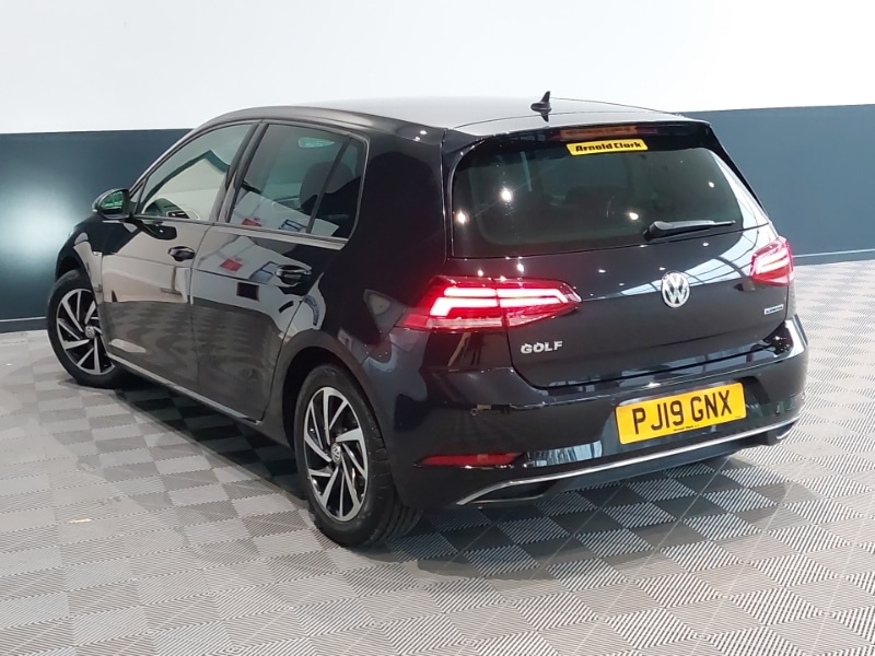 Used Volkswagen Golf 2019 for sale - 77708043: Photo 3