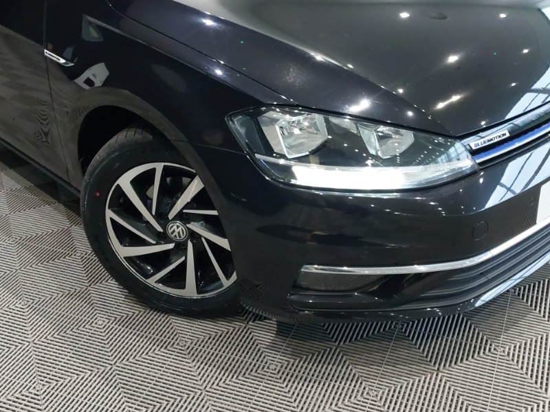 Used Volkswagen Golf 2019 for sale - 77708043: Photo 9