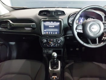Used Jeep Renegade 2020 for sale - 79011448: Photo
