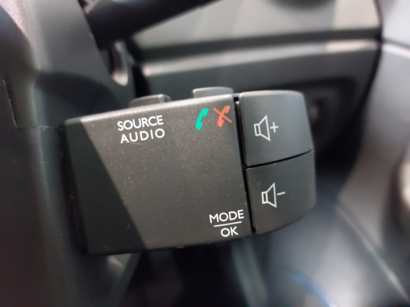 Used Renault Captur 2018 for sale - 77717033: Photo 15