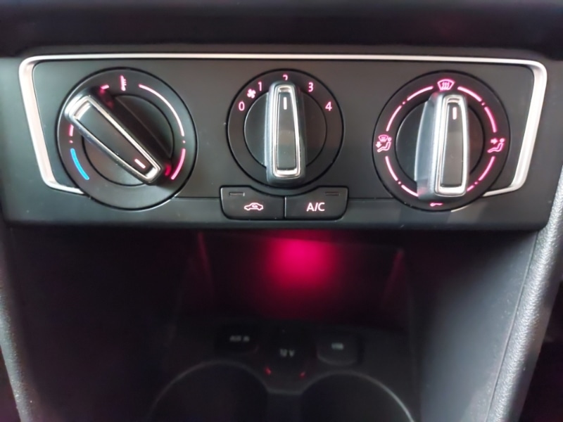 Used Volkswagen Polo 2017 for sale - 76691964: Photo 14