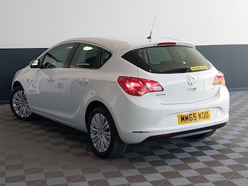 Used Vauxhall Astra 2015 for sale - 79164750: Photo