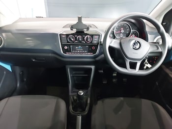 Used Volkswagen up! 2023 for sale - 79227202: Photo
