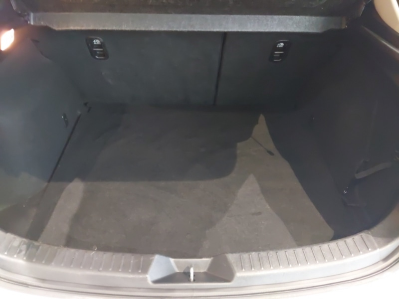 Used Mazda Mazda3 2017 for sale - 77424217: Photo 8