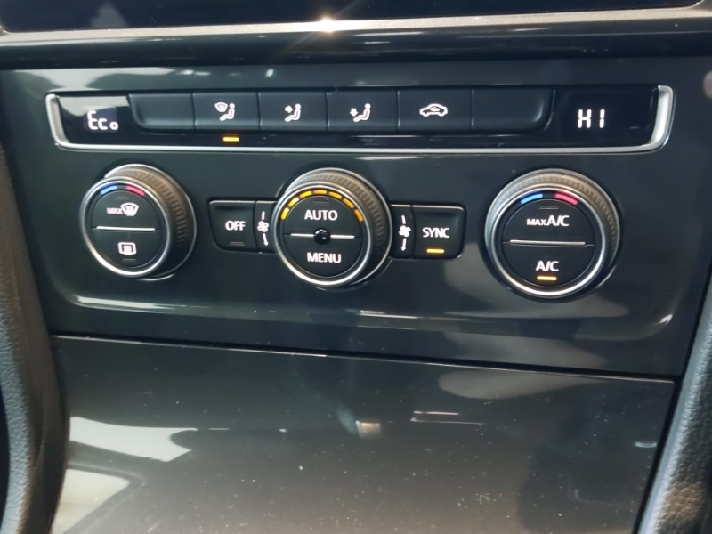 Used Volkswagen Golf 2020 for sale - 76533355: Photo 17