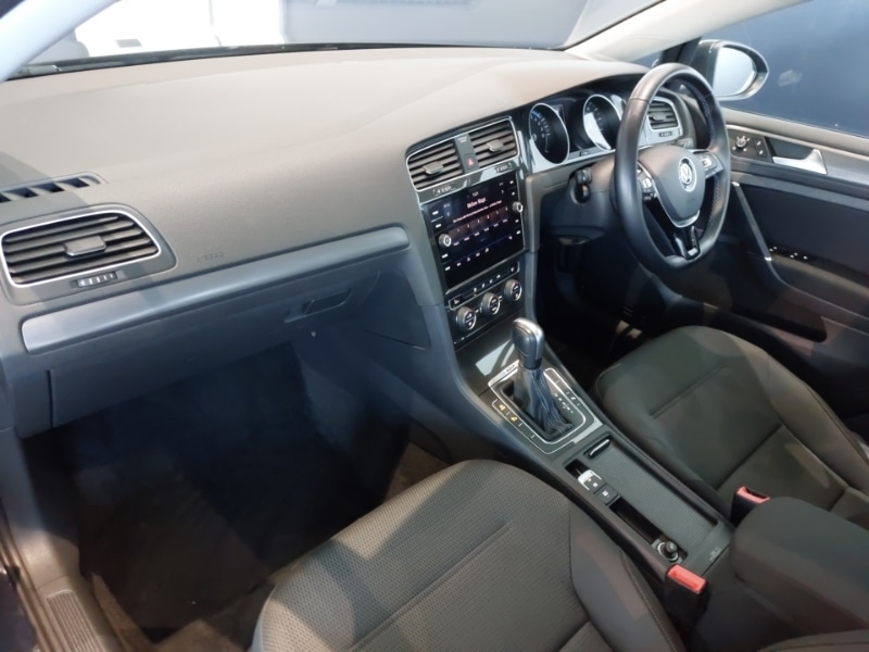 Used Volkswagen Golf 2020 for sale - 76533355: Photo 5