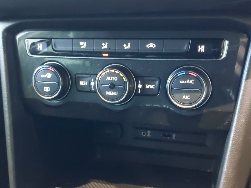 Used Volkswagen Tiguan 2017 for sale - 76696211: Photo 17