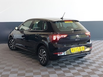 Used Volkswagen Polo 2023 for sale - 79510706: Photo