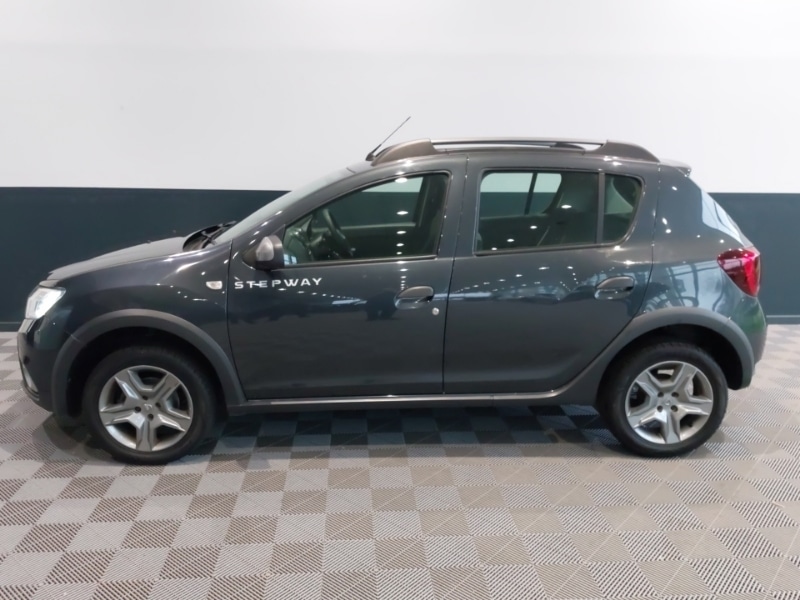 Used Dacia Sandero Stepway 2019 for sale - 77024791: Photo 4