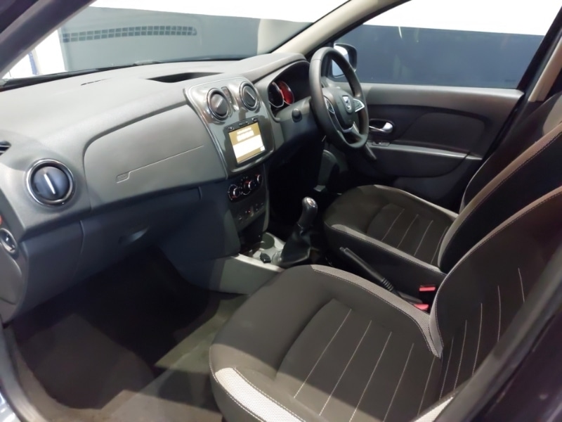 Used Dacia Sandero Stepway 2019 for sale - 77024791: Photo 5