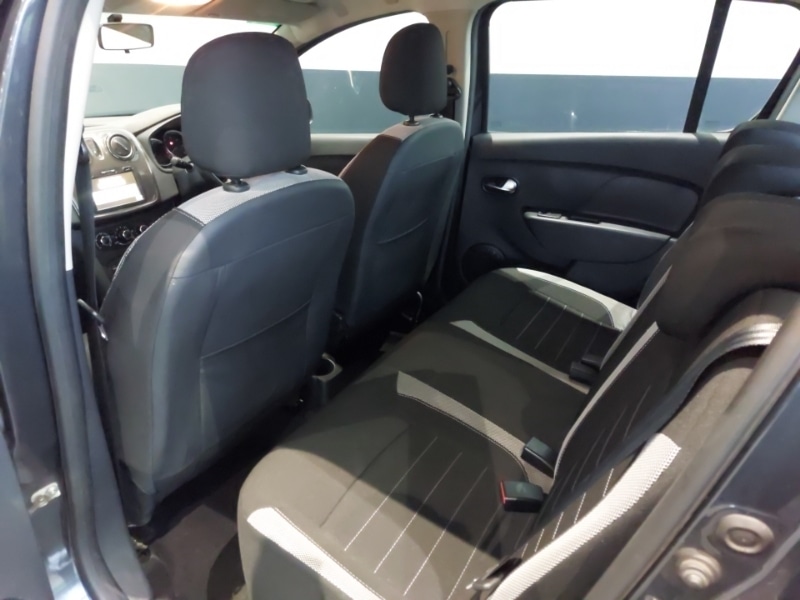 Used Dacia Sandero Stepway 2019 for sale - 77024791: Photo 6
