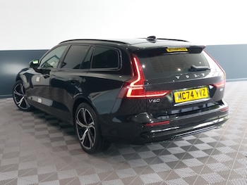 Used Volvo V60 2025 for sale - 78848692: Photo