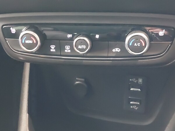 Used Vauxhall Crossland 2022 for sale - 75768251: Photo 19