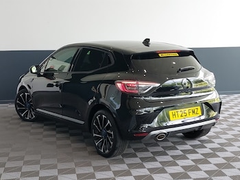 Used Renault Clio 2025 for sale - 78884617: Photo