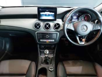 Used Mercedes-Benz GLA 2018 for sale - 74782456: Photo