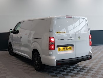 Used Vauxhall Vivaro 2024 for sale - 76763869: Photo
