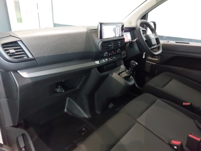 Used Vauxhall Vivaro 2024 for sale - 76763869: Photo 5