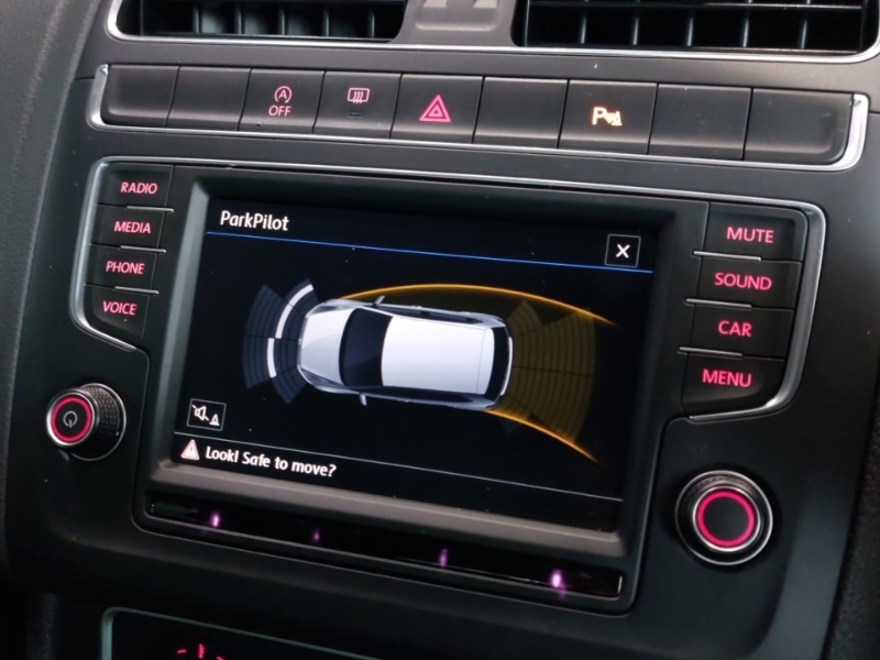 Used Volkswagen Polo 2017 for sale - 76827243: Photo 10