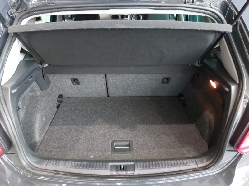 Used Volkswagen Polo 2017 for sale - 76827243: Photo 8