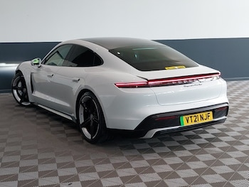 Used Porsche Taycan 2021 for sale - 78877131: Photo