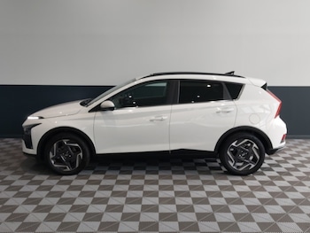 Used Hyundai BAYON 2024 for sale - 76397423: Photo