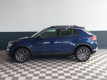 Used Volkswagen T-Roc 2020 for sale - 78230221: Photo