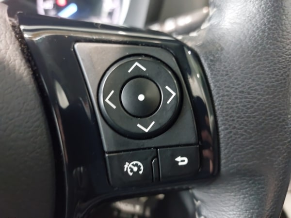 Used Toyota Yaris 2018 for sale - 76221325: Photo 15