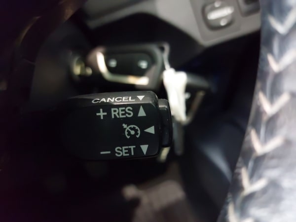 Used Toyota Yaris 2018 for sale - 76221325: Photo 16
