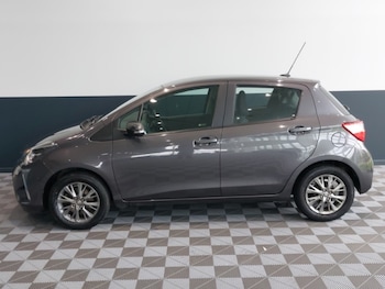 Used Toyota Yaris 2018 for sale - 76221325: Photo 4