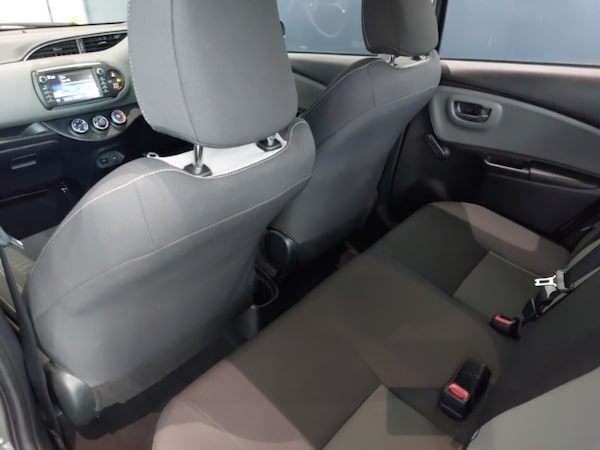 Used Toyota Yaris 2018 for sale - 76221325: Photo 6