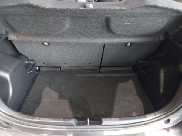 Used Toyota Yaris 2018 for sale - 76221325: Photo 8