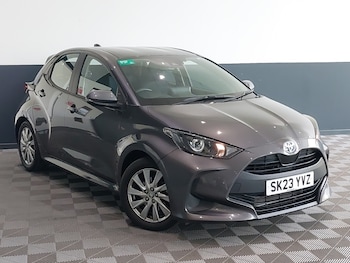 Used Toyota Yaris 2023 for sale - 79231950: Photo