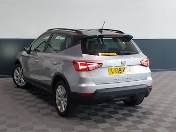 Used SEAT Arona 2019 for sale - 79773049: Photo