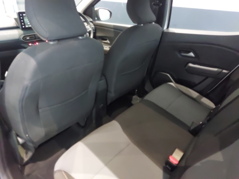 Used Dacia Sandero Stepway 2024 for sale - 77219287: Photo 6