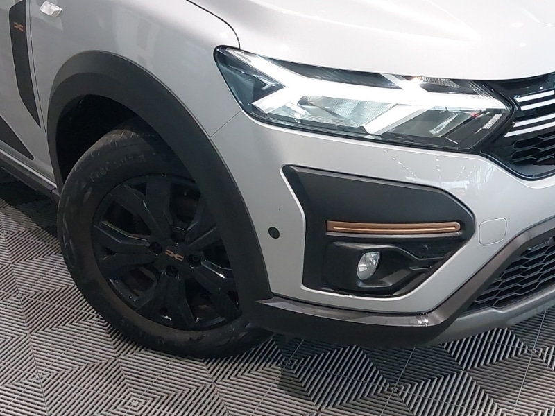 Used Dacia Sandero Stepway 2024 for sale - 77219287: Photo 9