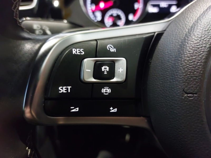 Used Volkswagen Golf 2020 for sale - 77454082: Photo 14