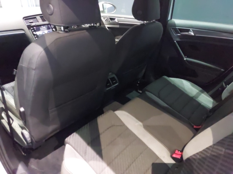 Used Volkswagen Golf 2020 for sale - 77454082: Photo 6