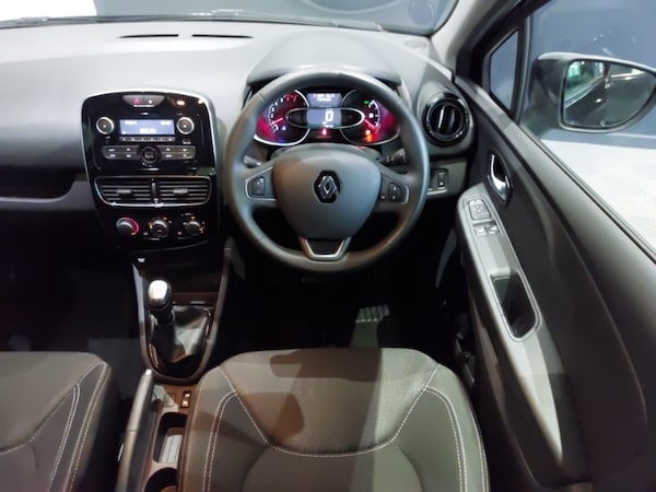 Used Renault Clio 2018 for sale - 76264892: Photo 7