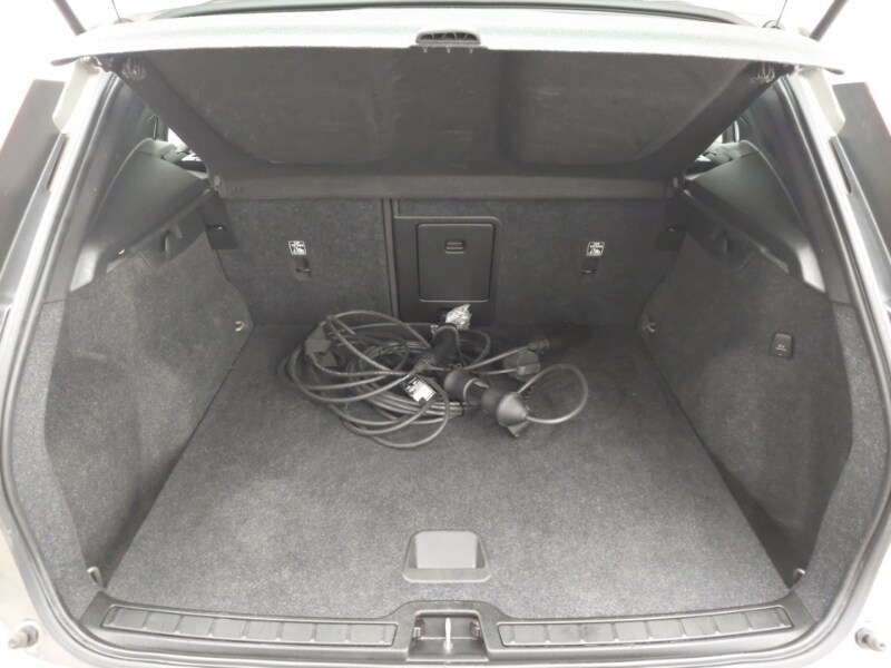 Used Volvo XC40 2022 for sale - 77623944: Photo 8